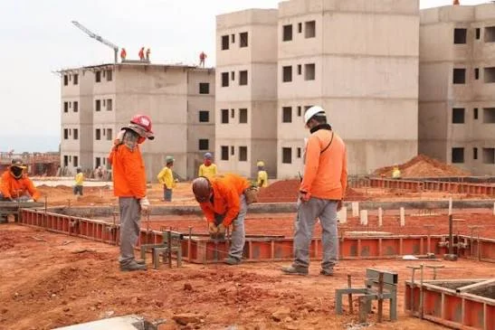 execução de obras industriais